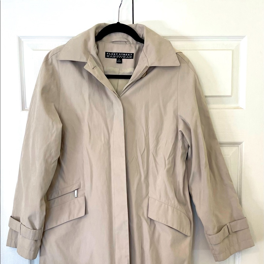 Fleet Street Rain Wear Long Trench Coat Size 8